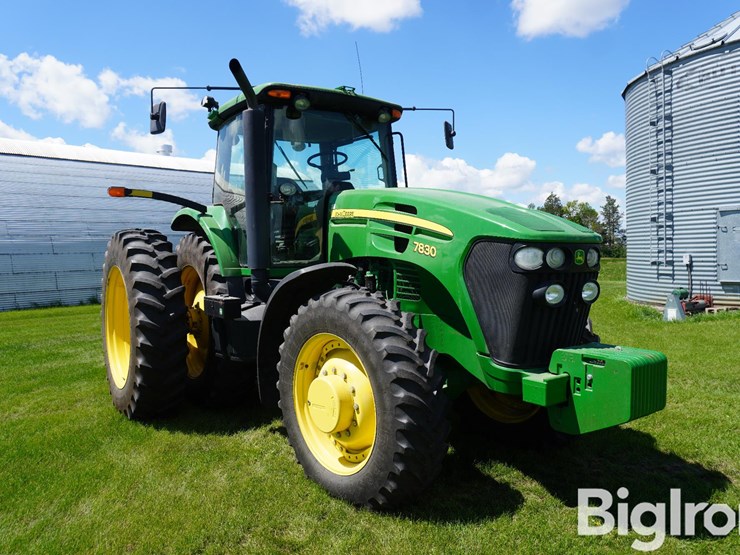 2011-john-deere-7830-image-3