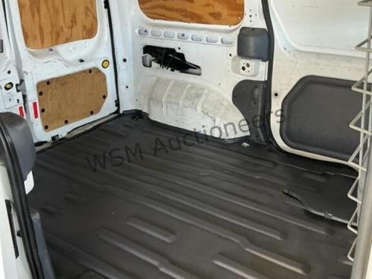 2012-ford-transit-connect-image-9