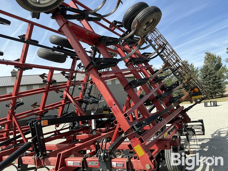 case-ih-200-image-17
