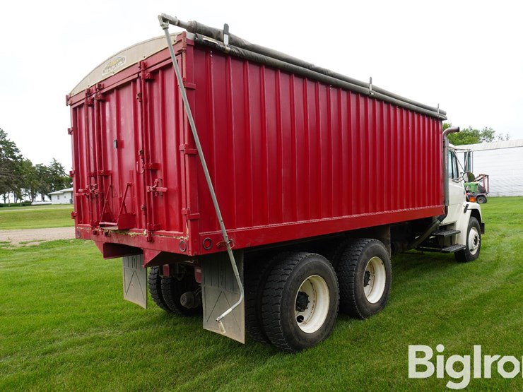 1994-freightliner-fl80-image-5