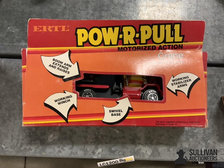 ertl-pow-r-pull-motorized-action-crane-toy-image-4