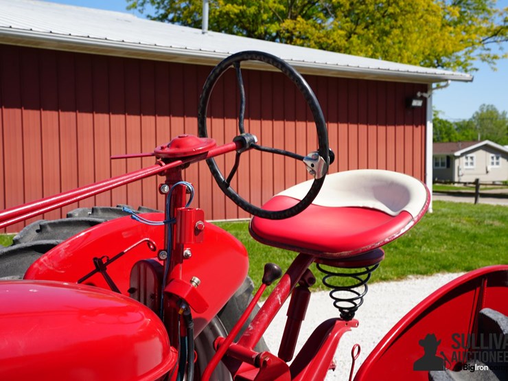 run-#166---farmall-h-2wd-tractor-image-15
