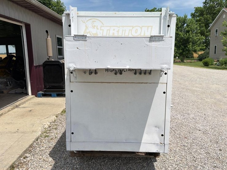 john-deere-6068h-image-2