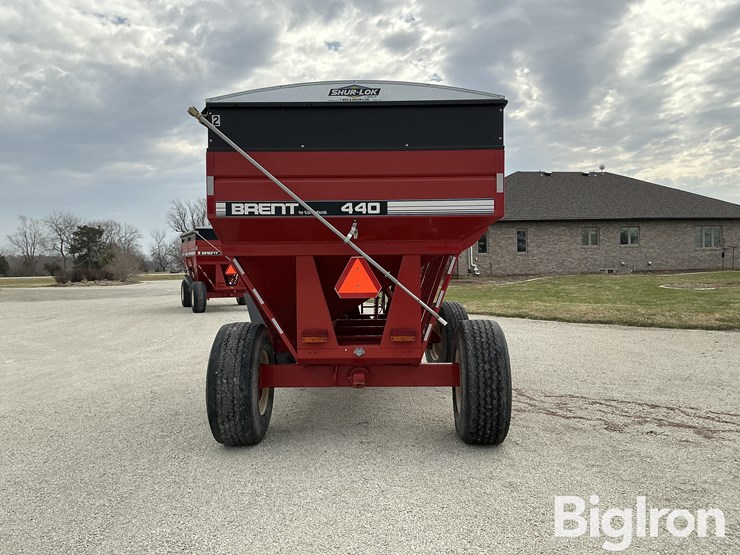 unverferth-brent-gt440-grain-wagon-image-6