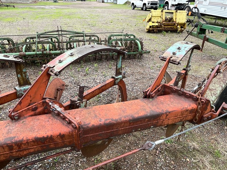 #4912-•-kvernelands-4-bottom-plow-image-7