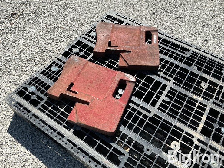 international-harvester-100lb-front-tractor-suitcase-weights-image-3