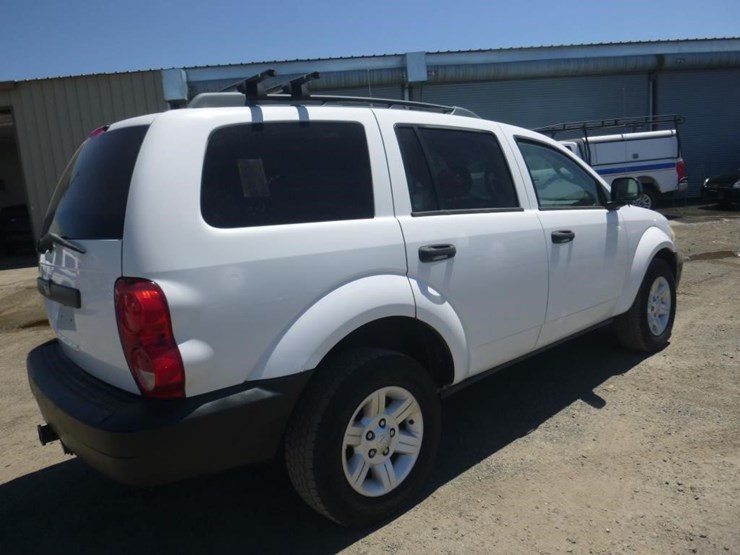 2008-dodge-durango-image-3