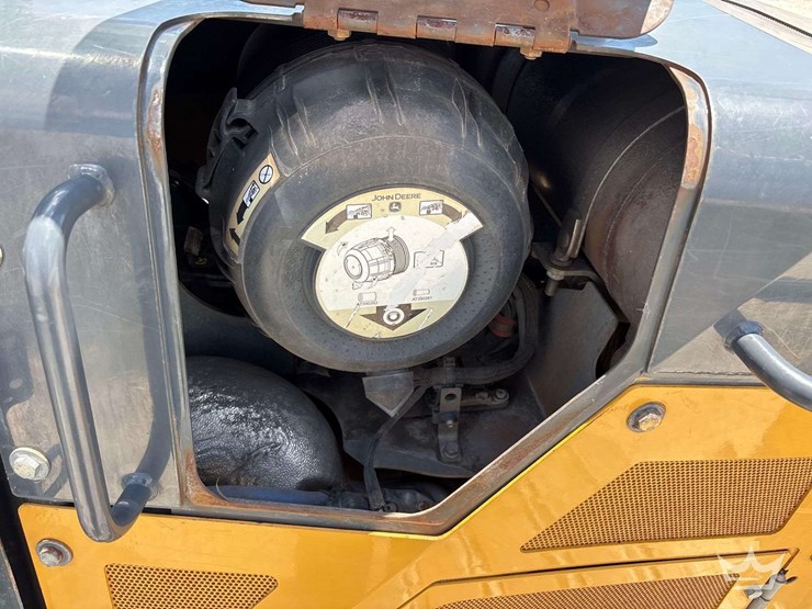 2018-deere-650k-image-20