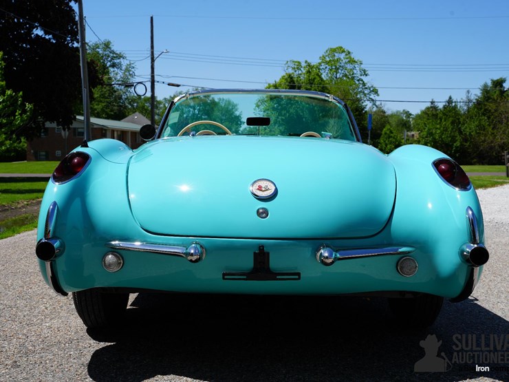run-#99---1956-chevrolet-corvette-convertible-image-6