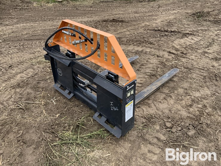 2023-wolverine-pfa-11-3300g-hydraulic-fork-skid-steer-attachment-image-5