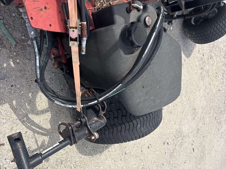 2012-toro-reelmaster-5510-commercial-reel-mower-image-20