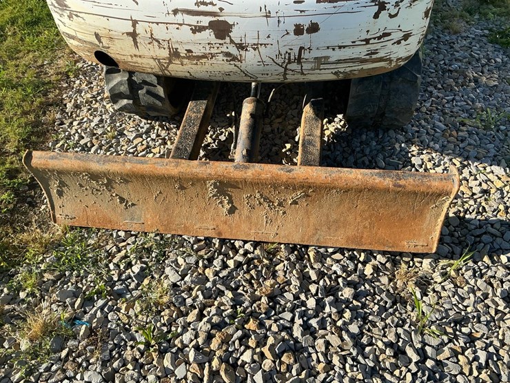 2003-bobcat-334d-image-39