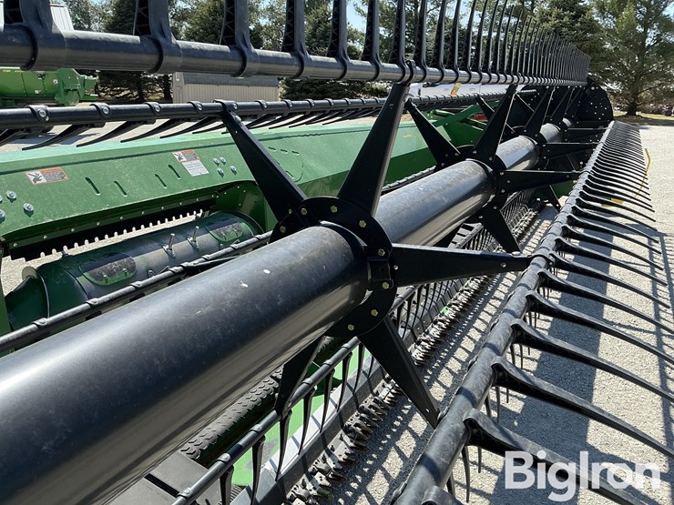 2020-john-deere-735fd-image-12