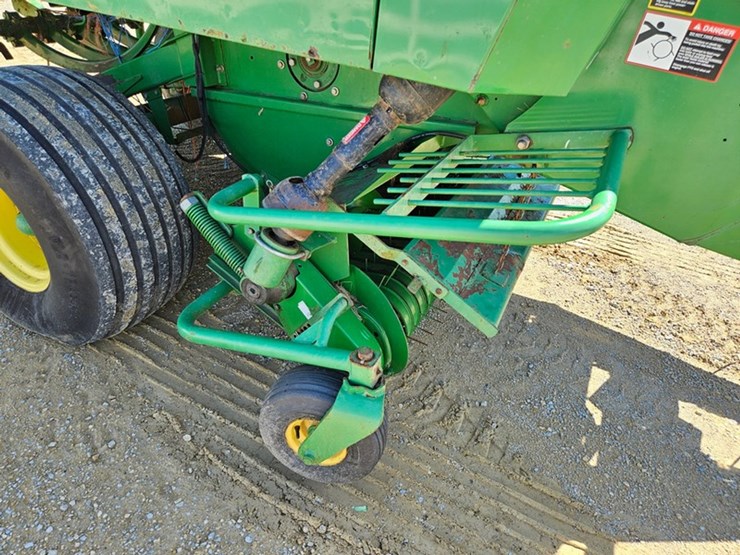 john-deere-100-image-32