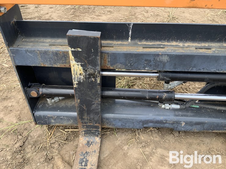 2023-wolverine-pfa-11-3300g-hydraulic-fork-skid-steer-attachment-image-12
