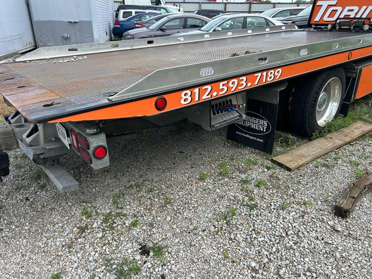 2024-kenworth-t280-image-23