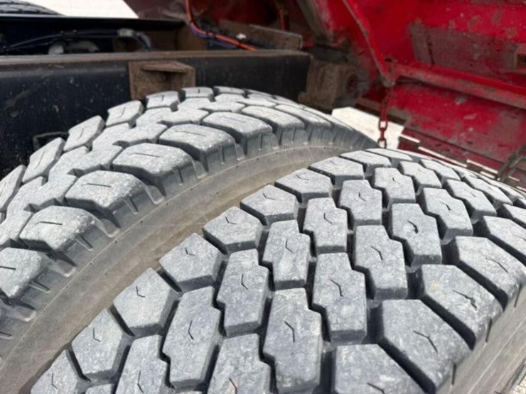 2021-kenworth-t880-image-74