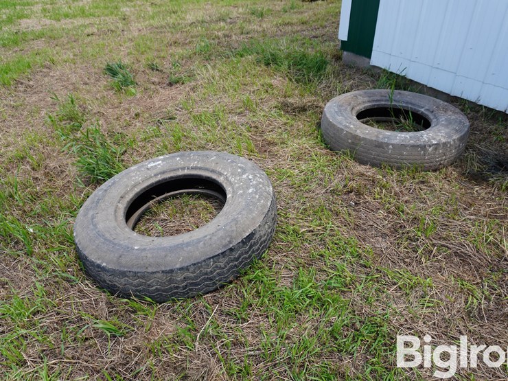 9.00-20-tires-image-1