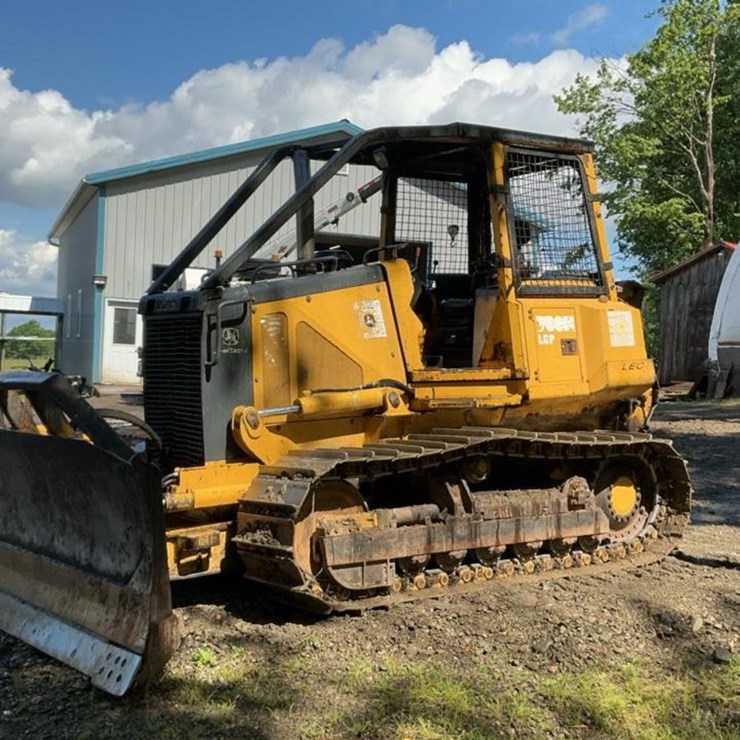 2004 DEERE 700H LGP