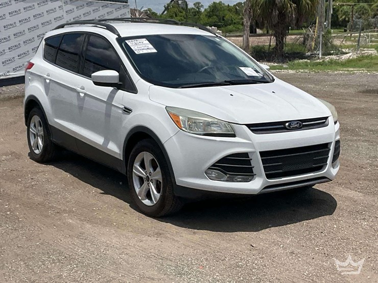 2016-ford-escape-image-2