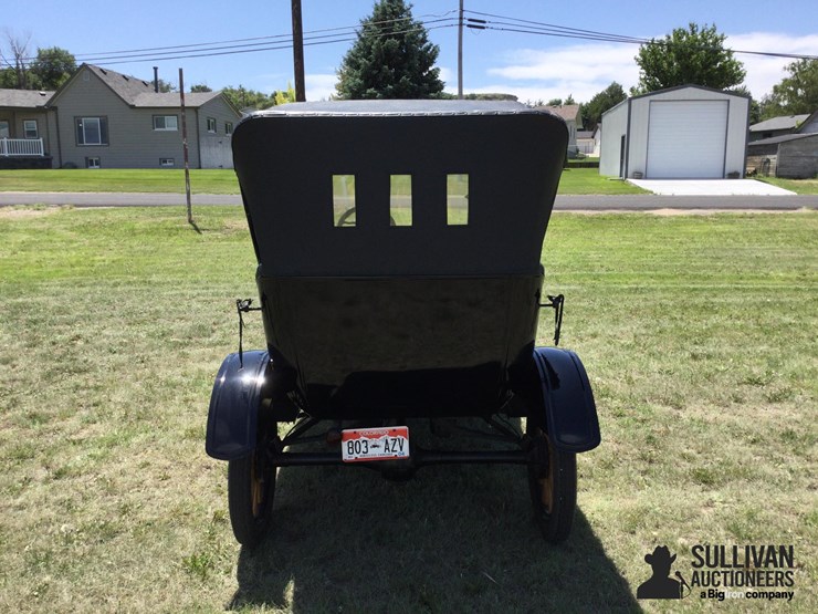 1920-ford-model-t-image-6