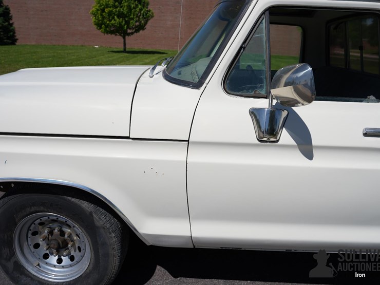 1975-ford-f250-image-13