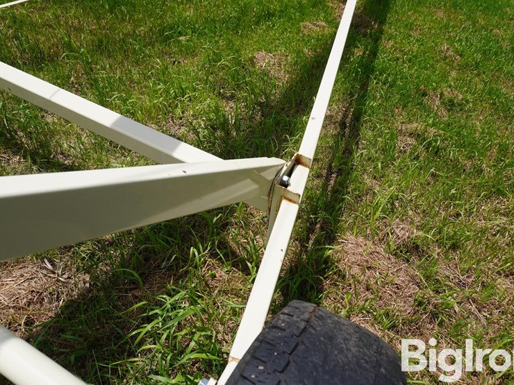 buhler-farm-king-1072-image-14