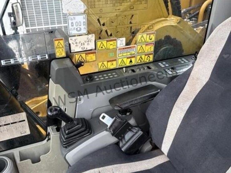 2013-caterpillar-349el-image-70