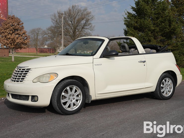 2006-chrysler-pt-cruiser-image-1