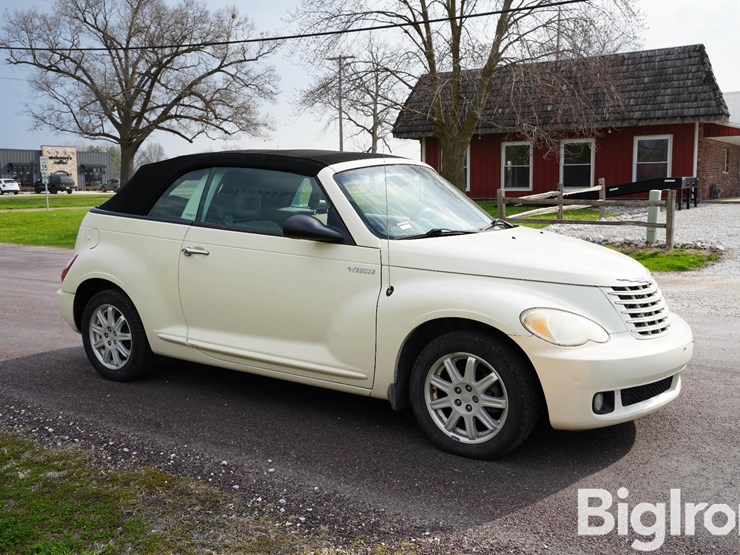 2006-chrysler-pt-cruiser-image-4