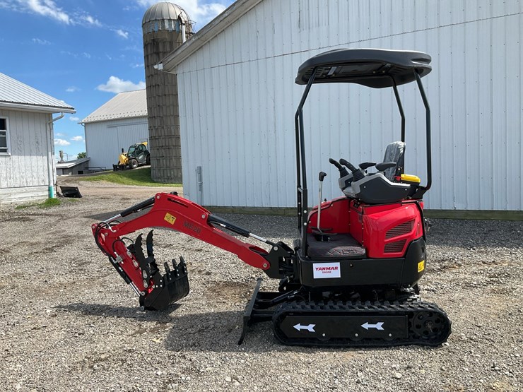 #1211-•-unused-sdlanch-sdle20-mini-excavator-image-2