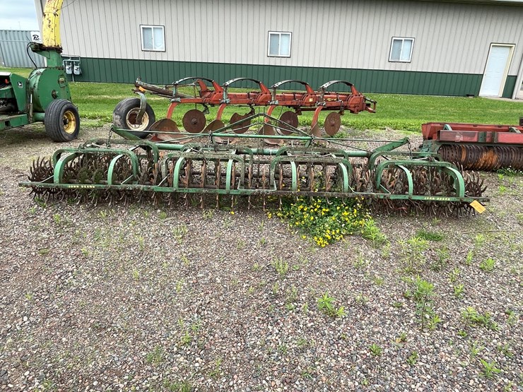 #4913-•-john-deere-3-point-rotary-hoe-image-5