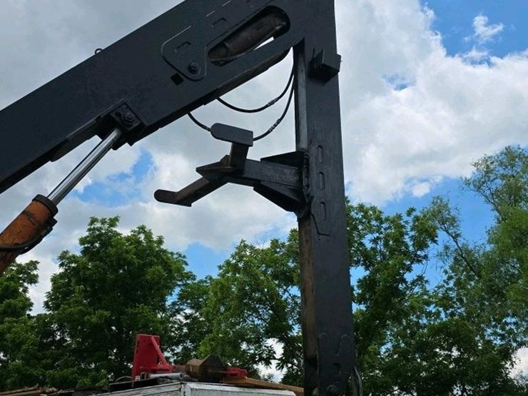 hood-24000-image-41