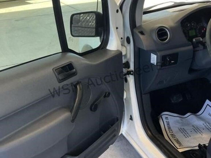 2013-ford-transit-connect-image-25