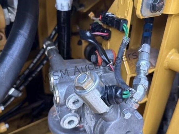 2013-caterpillar-349el-image-60