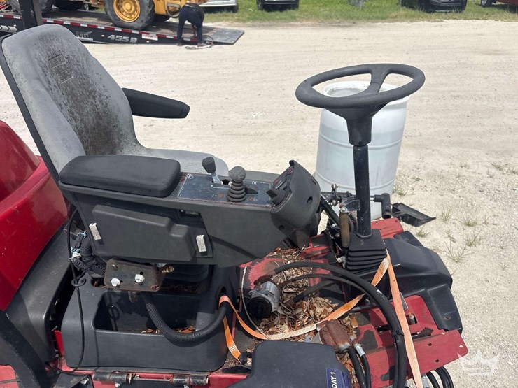 2012-toro-reelmaster-5510-commercial-reel-mower-image-9