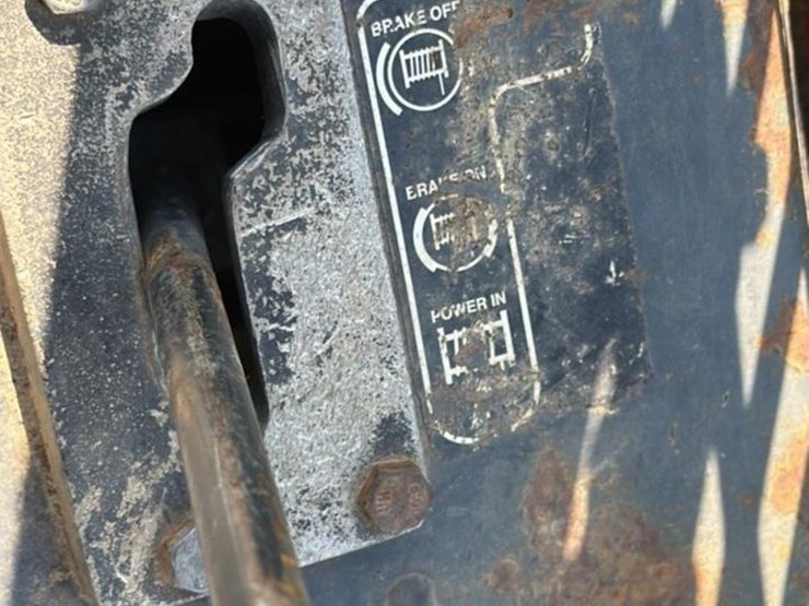 2012-john-deere-450-image-51