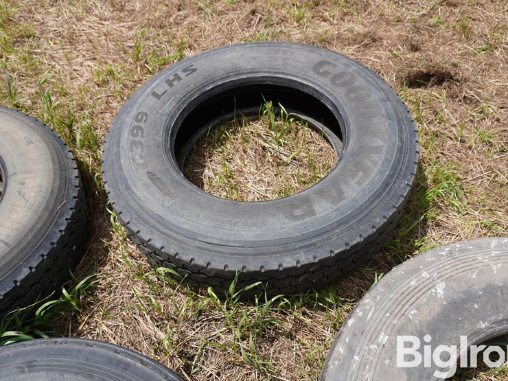 11r22.5-tires-image-15