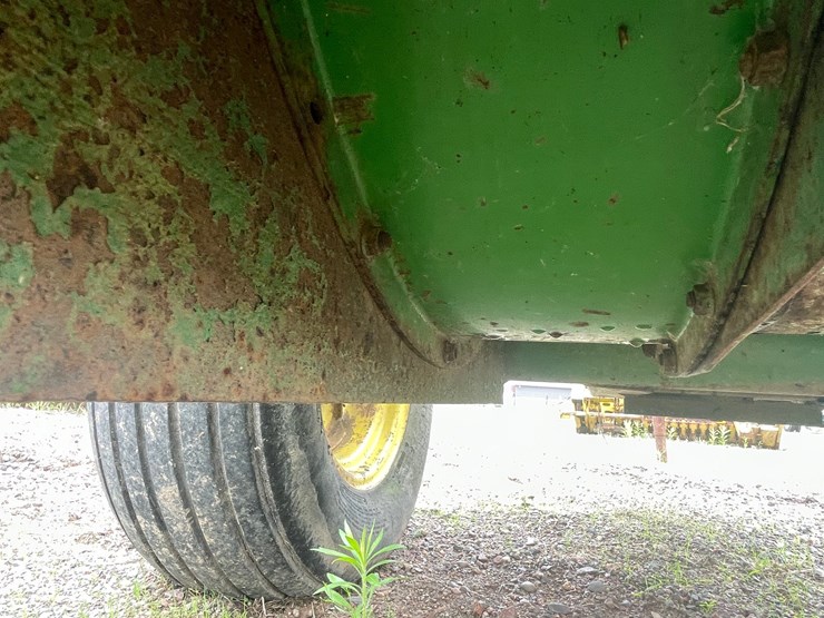 john-deere-3940-image-23
