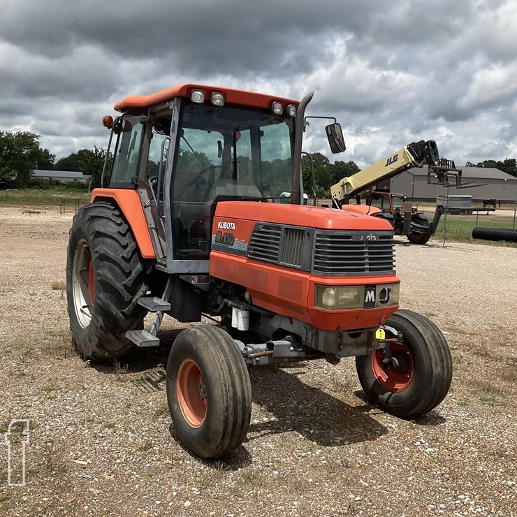 KUBOTA M110
