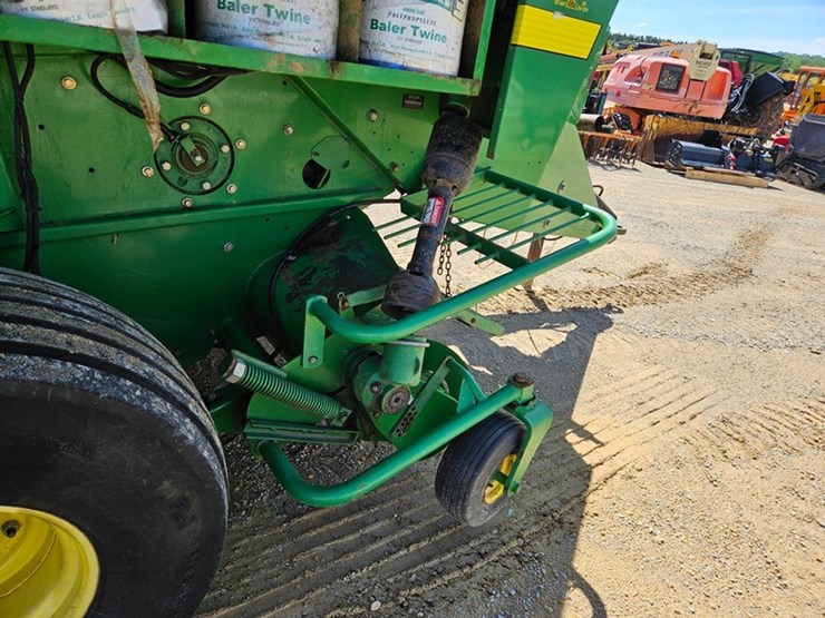 john-deere-100-image-30