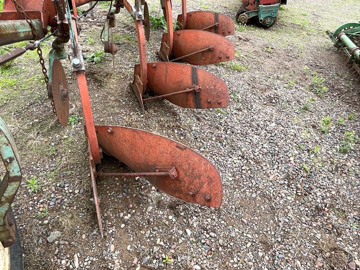 #4912-•-kvernelands-4-bottom-plow-image-9