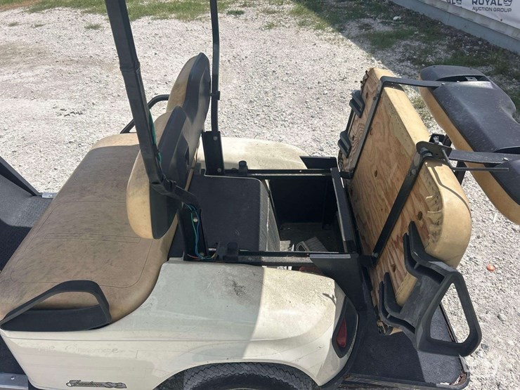 2007-ez-go-gas-cart-image-10