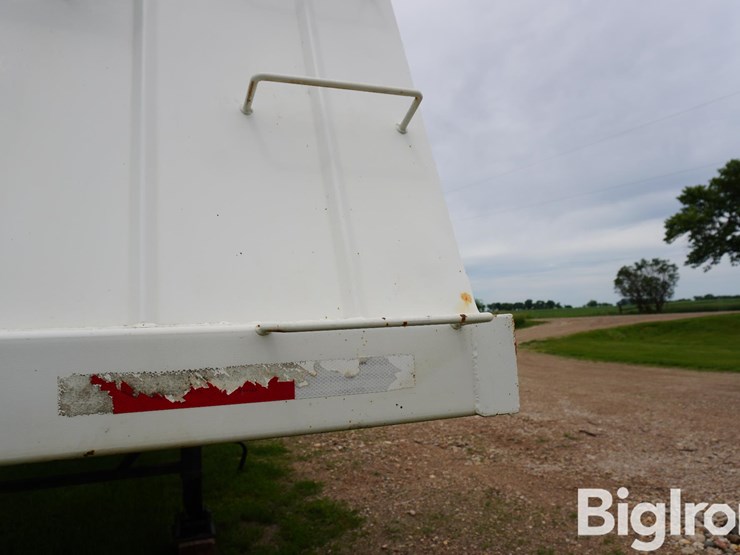 2001-tuff-lug-steel-hopper-32'-t/a-grain-trailer-image-12
