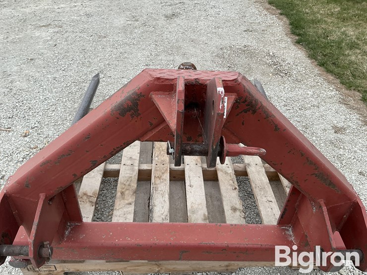shop-built-round-bale-mover-image-10