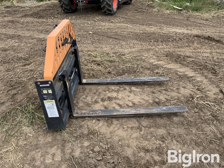2023-wolverine-pfa-11-3300g-hydraulic-fork-skid-steer-attachment-image-4
