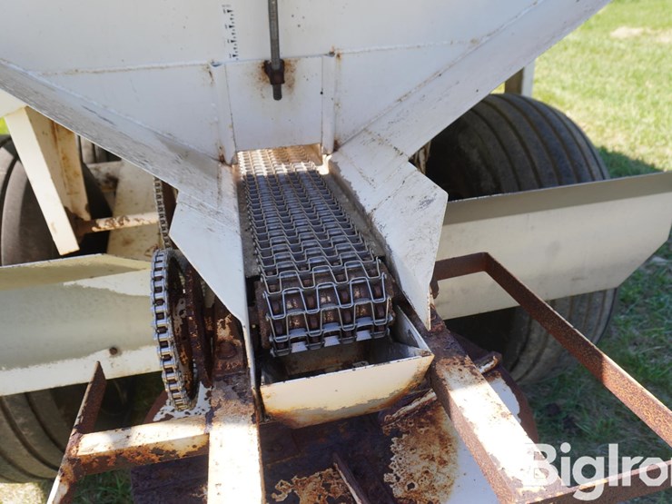 simonsen-smc-2064-fertilizer-spreader-image-18