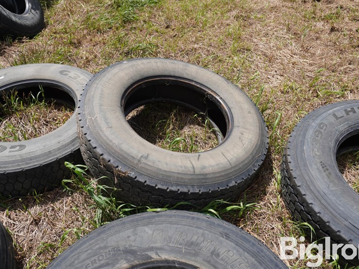 11r22.5-tires-image-14
