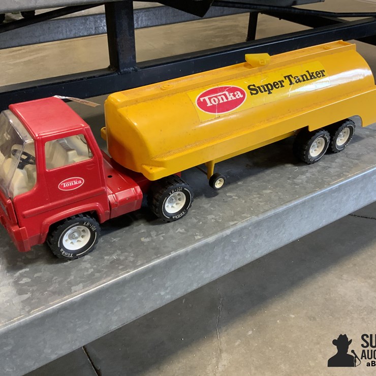 Tonka Super Tanker Truck And Trailer