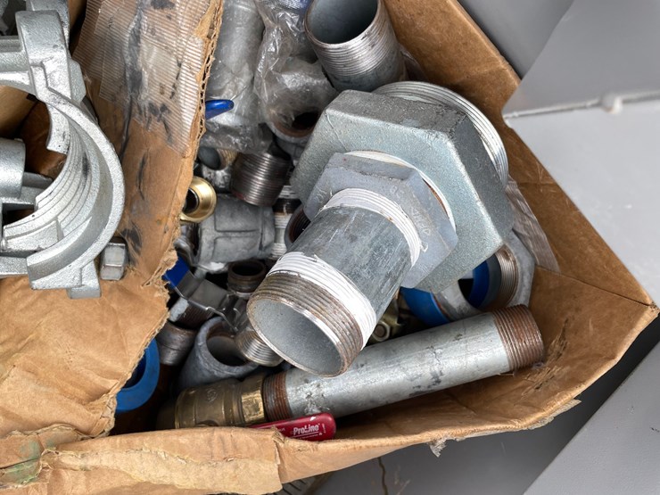#4930-•-contents-of-job-box-image-17